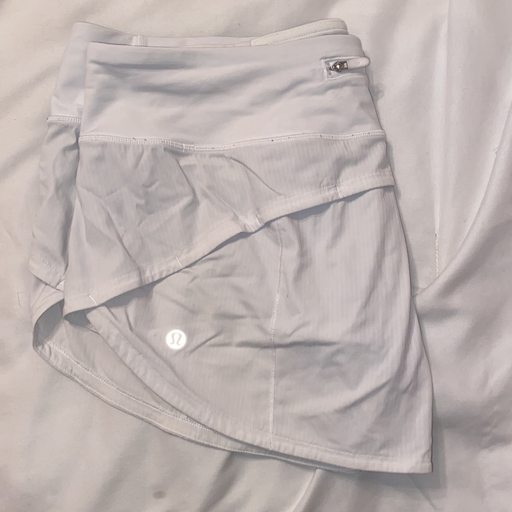 - Lululemon shorts